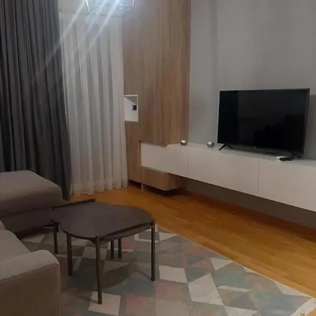 Apartment Lamela *